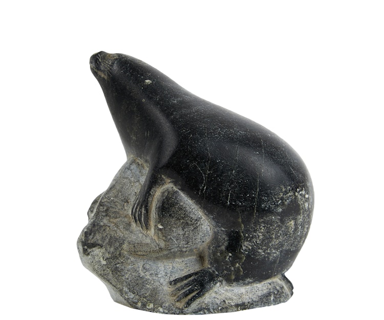 Artwork by Angelina Angatajuak, Seal